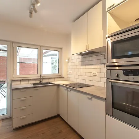 Ostello Vipavska House *