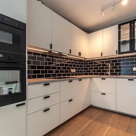 Хостел Vipavska House