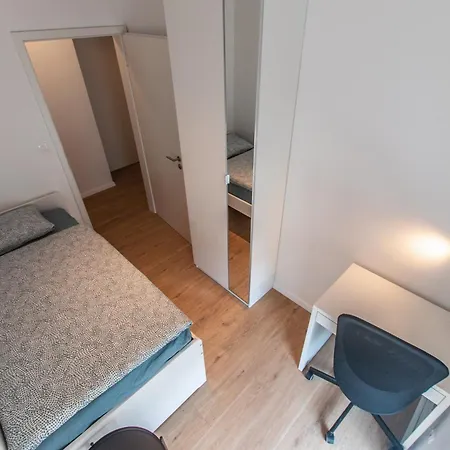 Vipavska House Ostello *