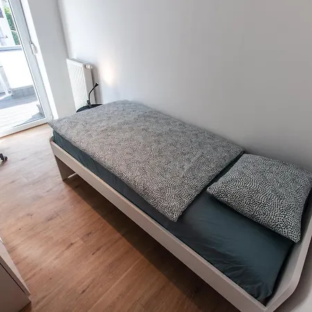 Vipavska House Ostello *