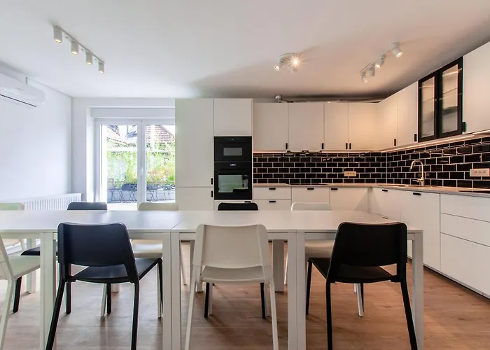 Vipavska House 호스텔 류블랴나