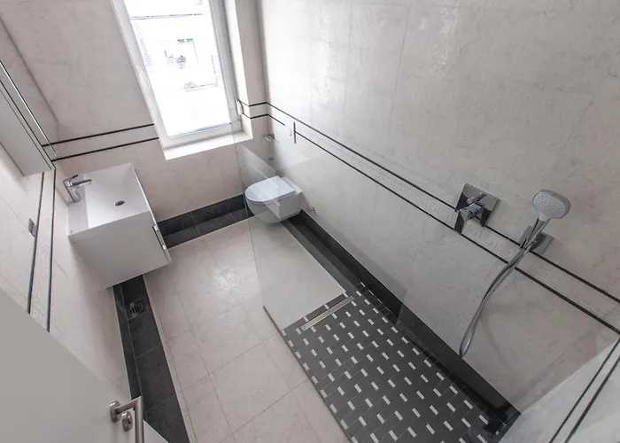 Vipavska House 호스텔