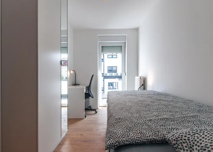 Vipavska House * Ljubljana