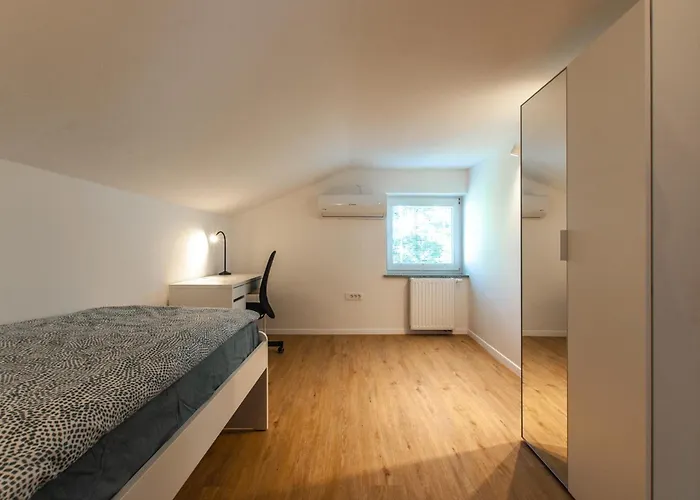 Hostel Vipavska House *