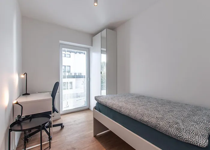 Vipavska House 호스텔 *